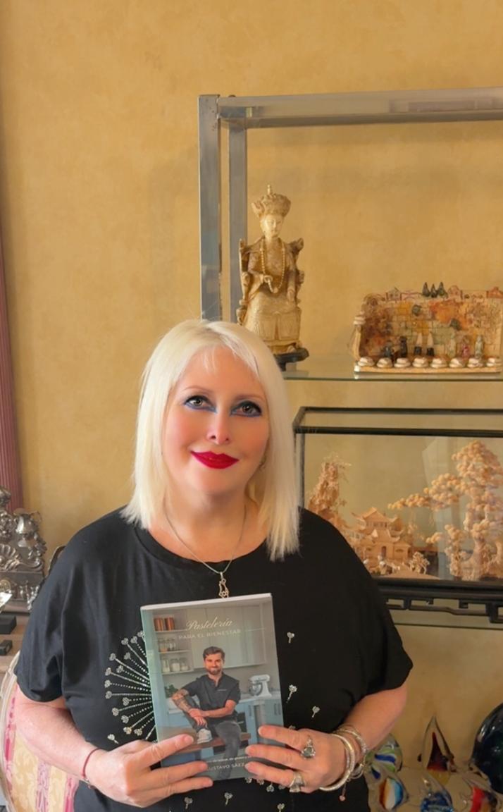 Review by Debbie Schapiro